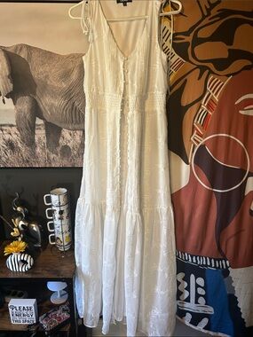 Lulu's White Sleeveless Maxi Dress with Button Front